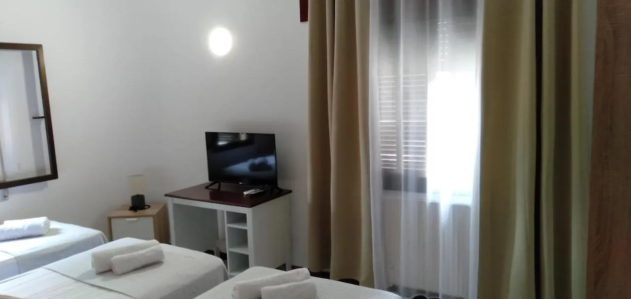 Отель New Hortaleza Coliving Мадрид 0*,
