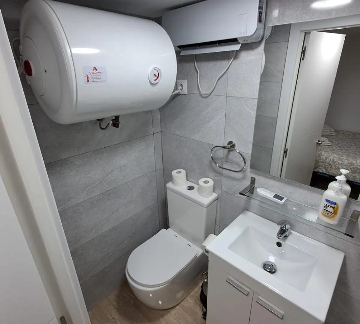 Отель New Hortaleza Coliving Мадрид Гостевой дом