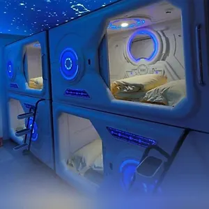 Hotel Cápsula Min Capsules, Madri